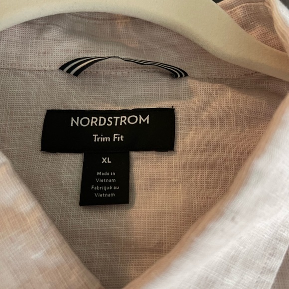Nordstrom Button down XL - Picture 3 of 3